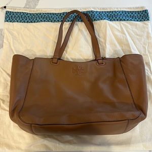 Camel Tory Burch Diaper Bag & Duster Bag. Barely used. Great condition!